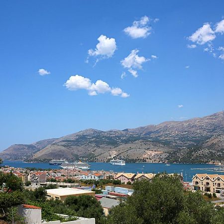 Antigone Apartments Argostoli Εξωτερικό φωτογραφία
