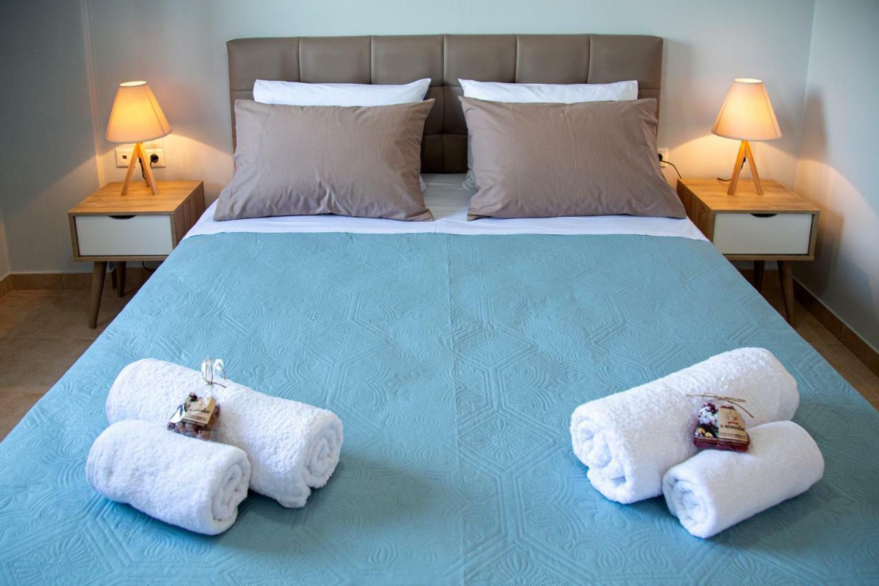 Antigone Apartments Argostoli Εξωτερικό φωτογραφία