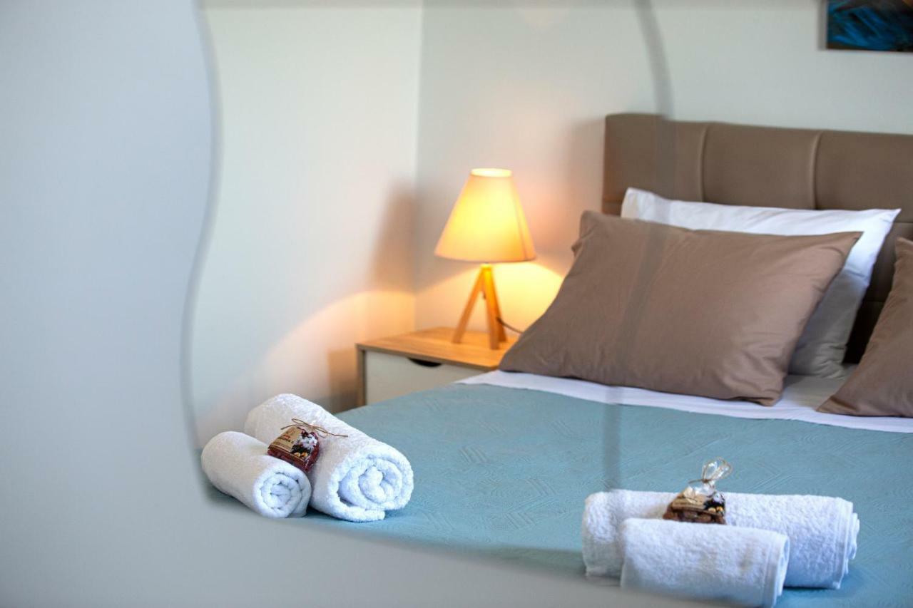 Antigone Apartments Argostoli Εξωτερικό φωτογραφία