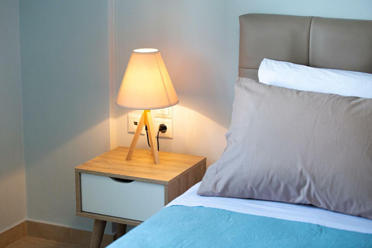 Antigone Apartments Argostoli Εξωτερικό φωτογραφία
